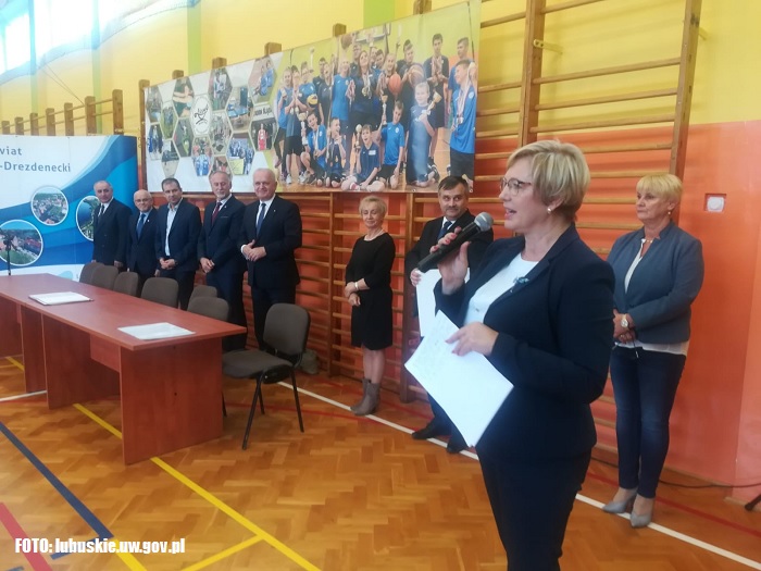 Wojewoda wręczył kolejne dofinansowania dla Powiatu Strzelecko-Drezdeneckiego