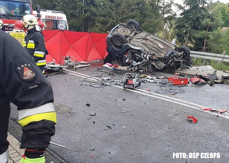 Tragiczny wypadek na DK22 pomiędzy Dobiegniewem a Człopą. Kierowca zginął na miejscu...